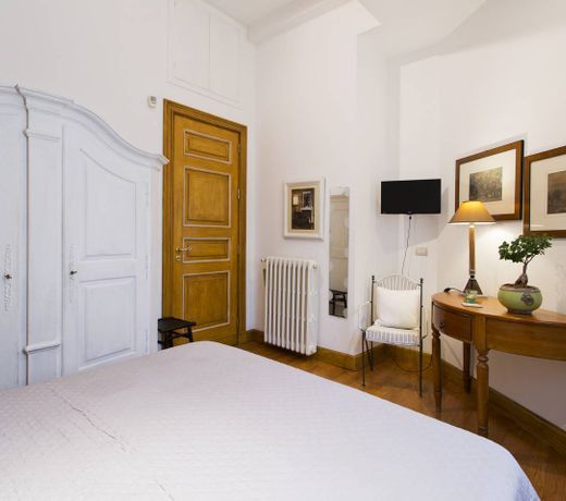 Alba Home