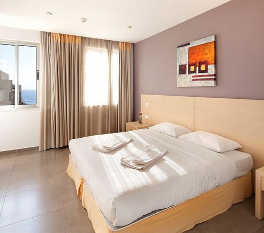 Capital Coast Resort And Spa