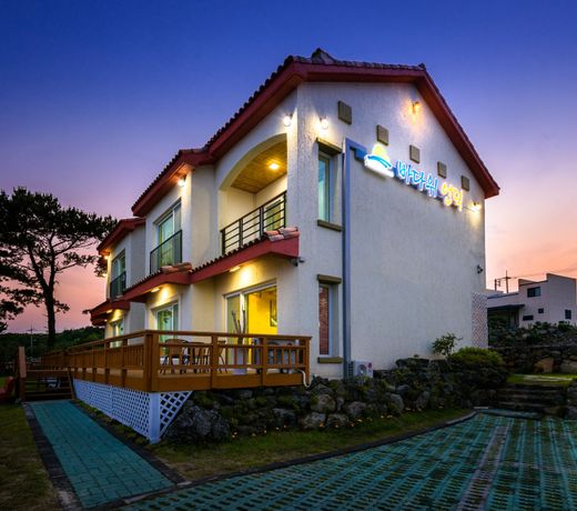 Badaweeondeok Pension