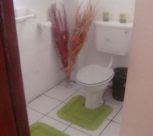 NOON??S ACCOMMODATION