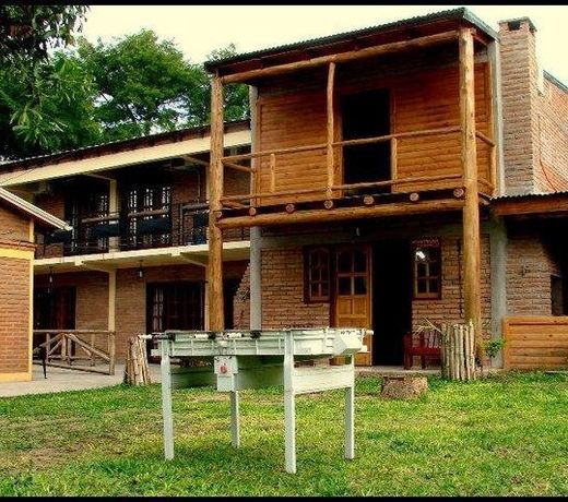 Costa Santino Hotel y CabaÃ±as