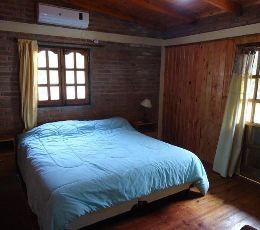 Costa Santino Hotel y CabaÃ±as