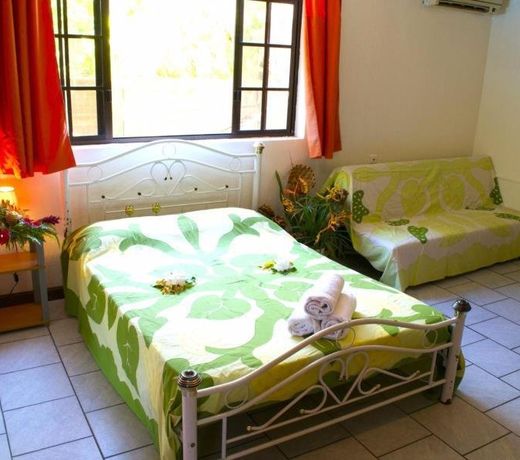 Ahitea Lodge