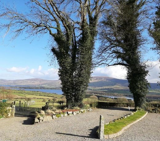 Abhainn Ri Farmhouse