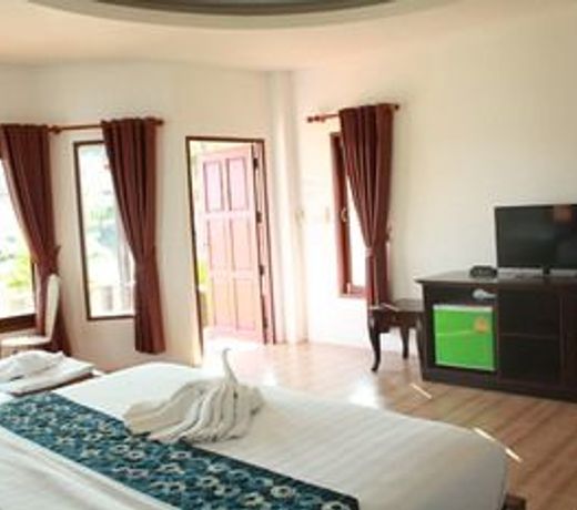 Waterside Resort
