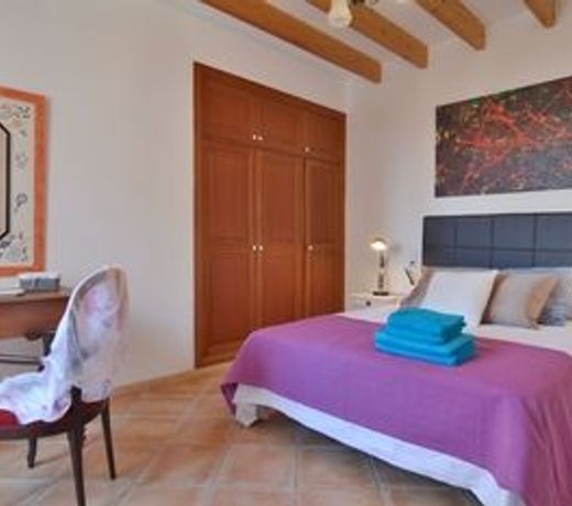 Mallorca Town House with Pool