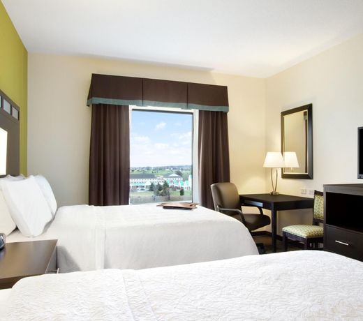 Hampton Inn & Suites York South