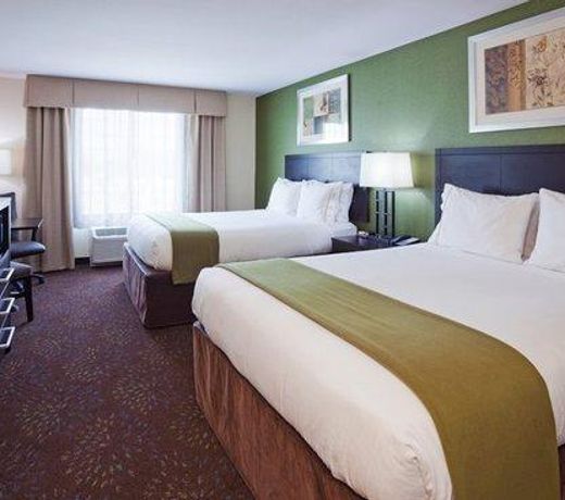 Holiday Inn Express Hotel and Suites Fort Dodge