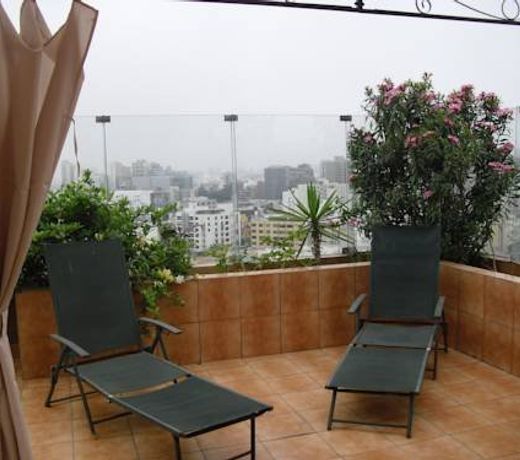Miraflores Oceanview Penthouse