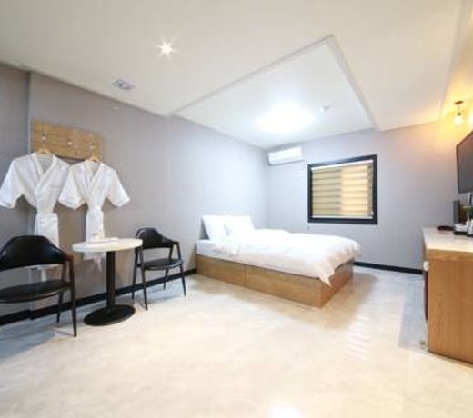 Hotel Star