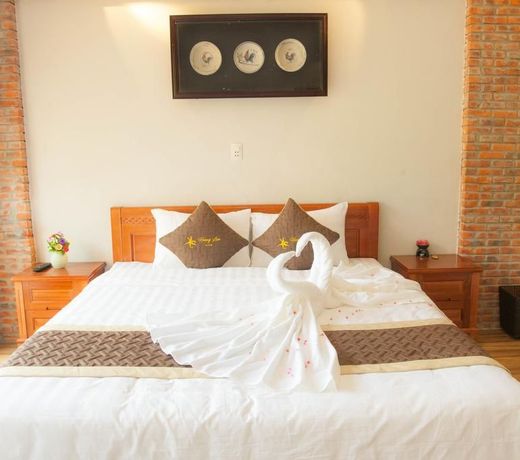 Hoang Lan Villa