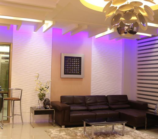 2205 Suites
