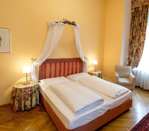 Boutique Hotel Dom - Rooms & Suites
