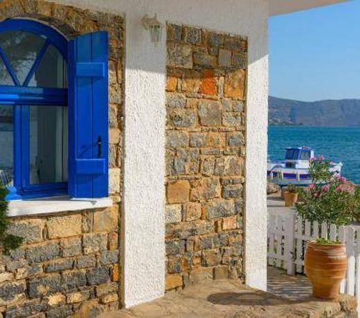 Eleftheria Sea Side Traditional House