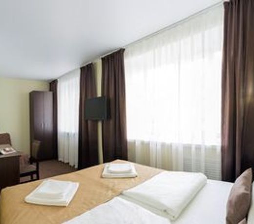 Vash Hotel