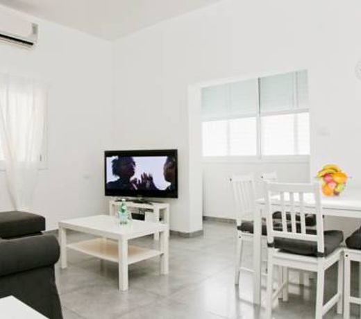 Lovely Apartment Close to the Beach