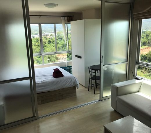 One bedroom Corner apartment relaxing view 121-198