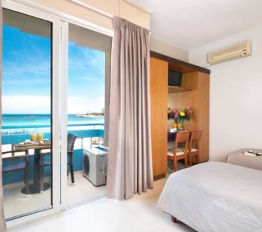 Christina Beach Hotel