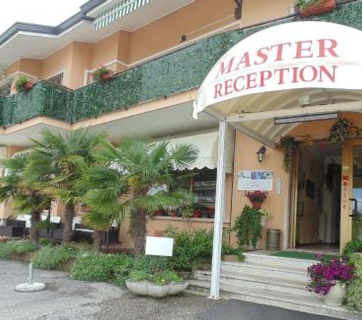 Appartamenti e Camere ai Parchi