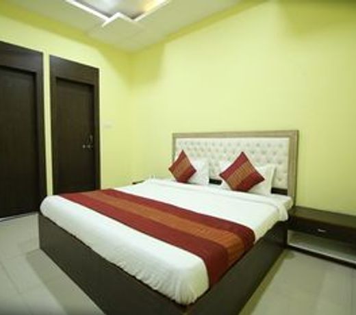 OYO 4154 Hotel Pearl