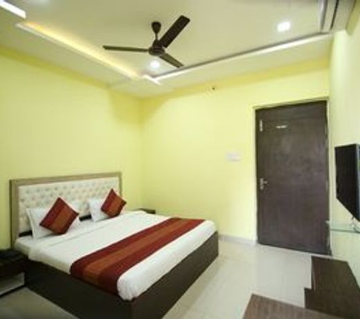 OYO 4154 Hotel Pearl