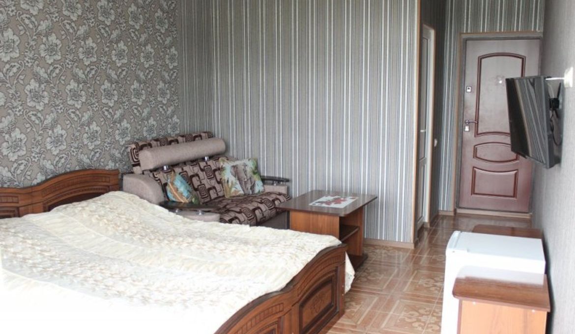 Guest house Pravoslavnaya ulitsa 48a