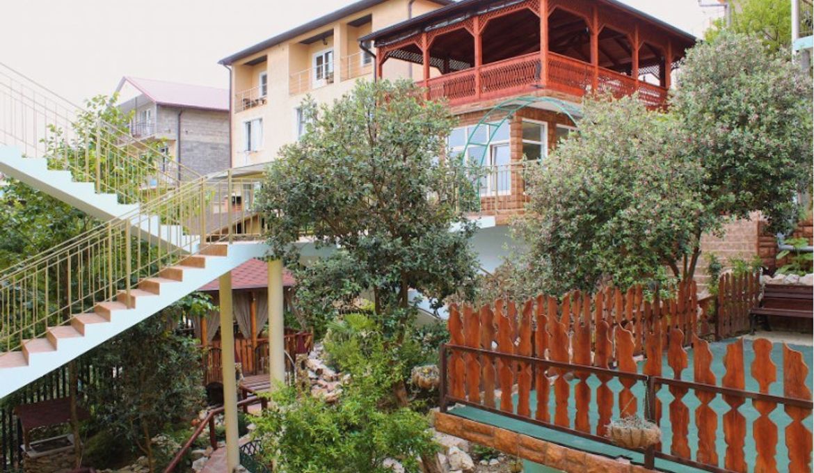 Guest house Pravoslavnaya ulitsa 48a