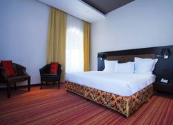 GRAND HOTEL GYUMRI by APRICOT Hotels фото 4