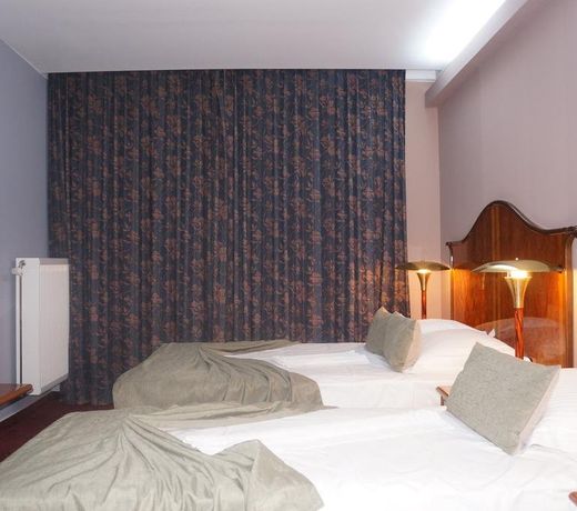 Sky Apart Hotel