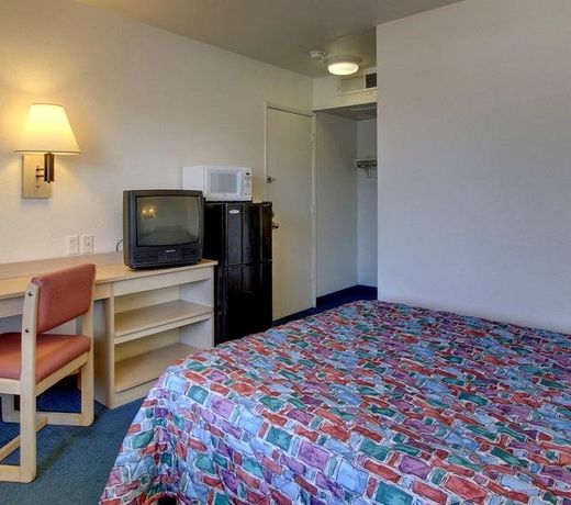 Motel 6 Des Moines South - Airport