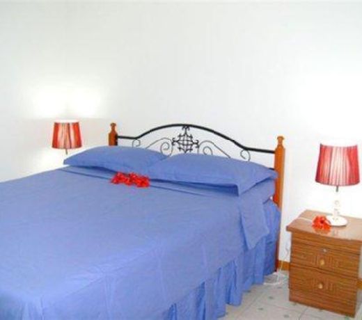 ANABRU PACIFIC LODGE