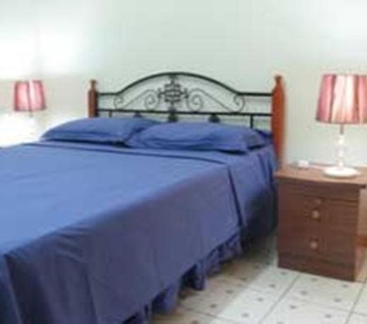 ANABRU PACIFIC LODGE