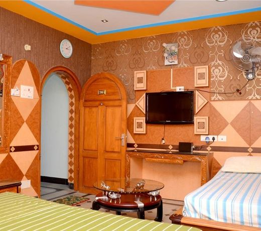 Hotel Shri Swarna's Palace - A Business Class Hotel