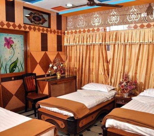 Hotel Shri Swarna's Palace - A Business Class Hotel
