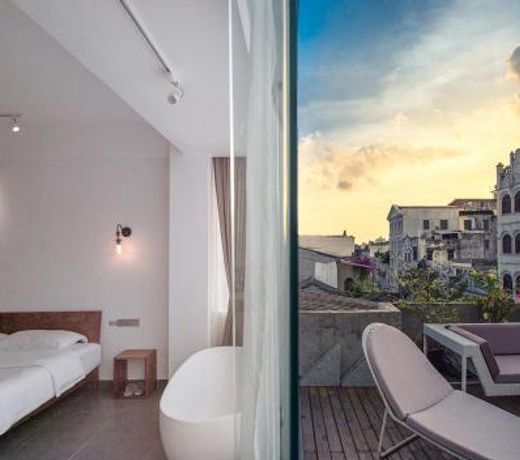 Qilou Huanke 1921 Boutique Homestay (Provide Paid Airport Transfer Service)