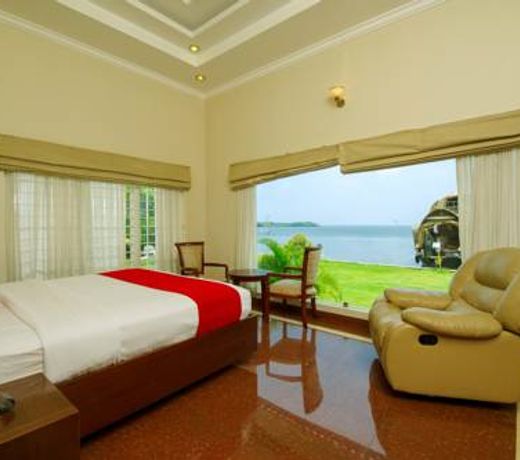 Cyrus Resort by Tolins Hotels & Resorts