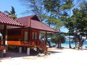 Guesthouse Baanchaylay Resort