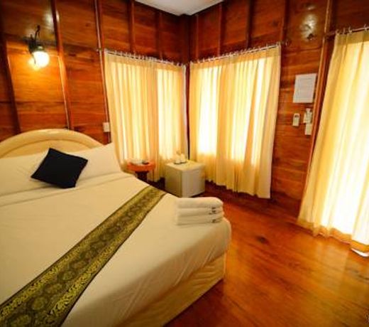 Baanchaylay Resort