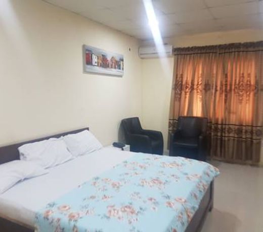 Whitebrook Suites and Bar