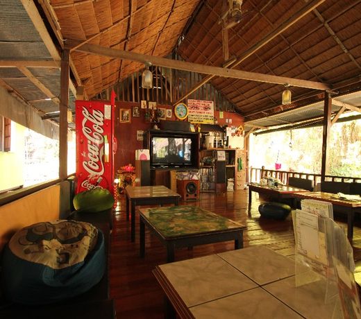 Nita Raft House