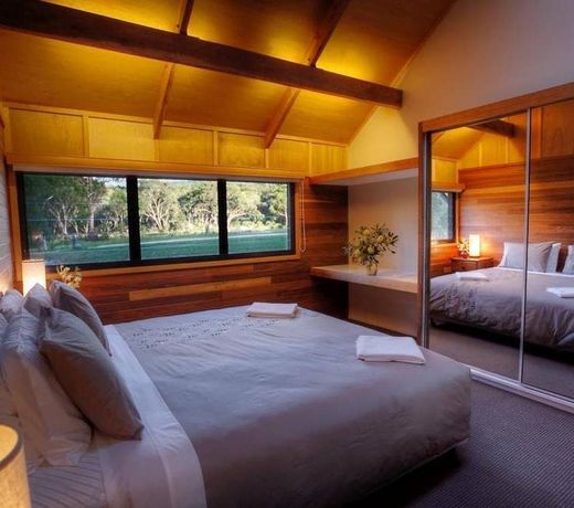 Girraween Environmental Lodge