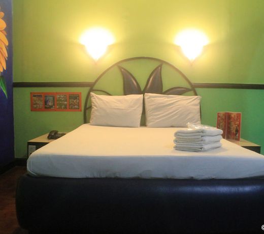 Halina Drive-Inn Hotel Sta. Mesa