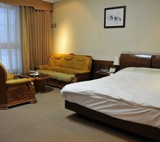 Masters Tourist Hotel