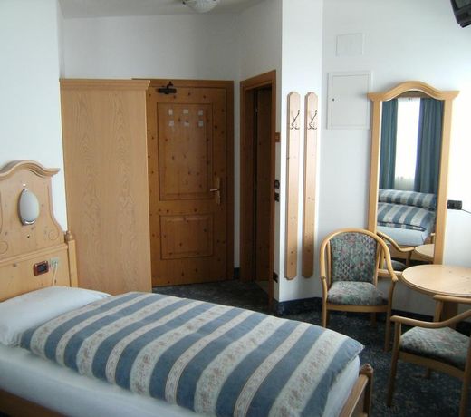 Hotel Maria Flora