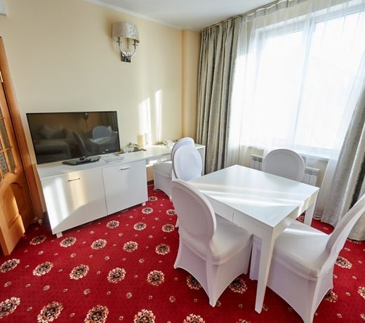Imperial Palace Hotel