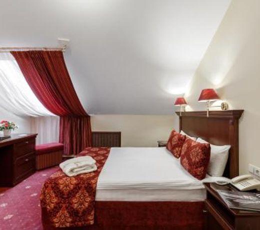 Club Hotel Corona