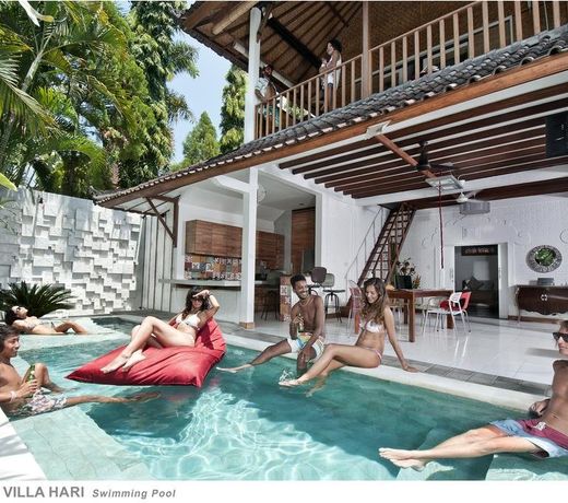 2BR Villa Senin - Minggu Villas Seminyak