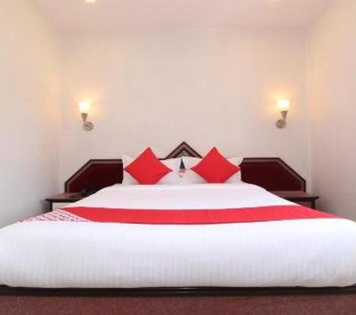 Hotel Jambhale Palace
