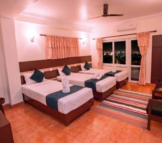 Hotel Spring