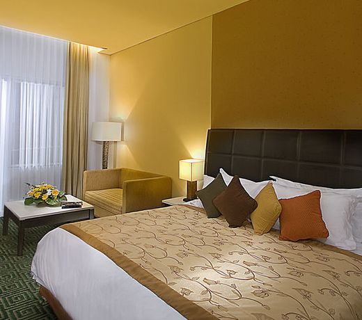 Golden Flower by KAGUM Hotels